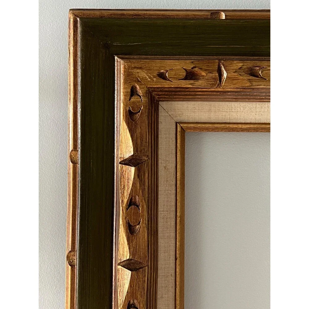 Vintage 12” x 16” Hand-carved Wood Frame w/Hunter Green, Gold, and Linen Detail
